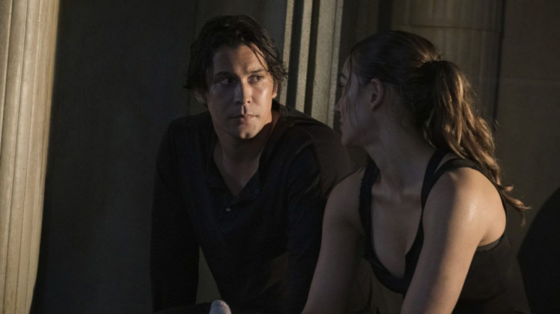 'The 100': Lindsey Morgan parle de 'Bellarke' et du Sky Ring Backstory d'Echo