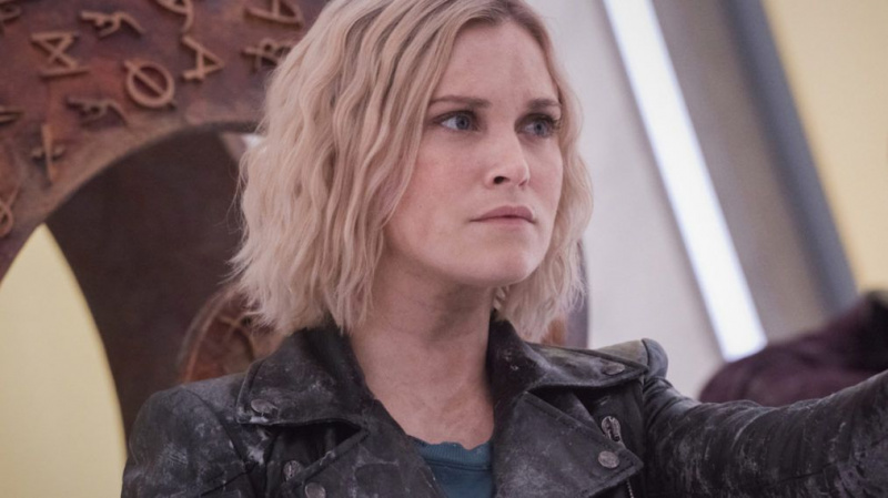 o episódio 10 da 7ª temporada de 100 um pequeno sacrifício clarke eliza taylor