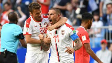 Svetový pohár skupina E: Srbsko vs. Švajčiarsko začiatočné jedenástky, čas výkopu a televízny kanál