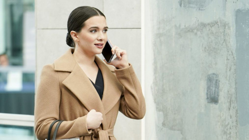 O tipo ousado, Katie Stevens