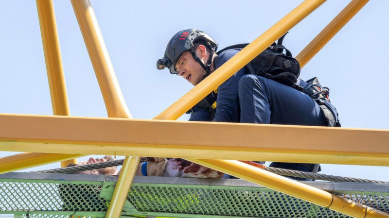 Oliver Stark 911 Stagione 4 Finale Buck