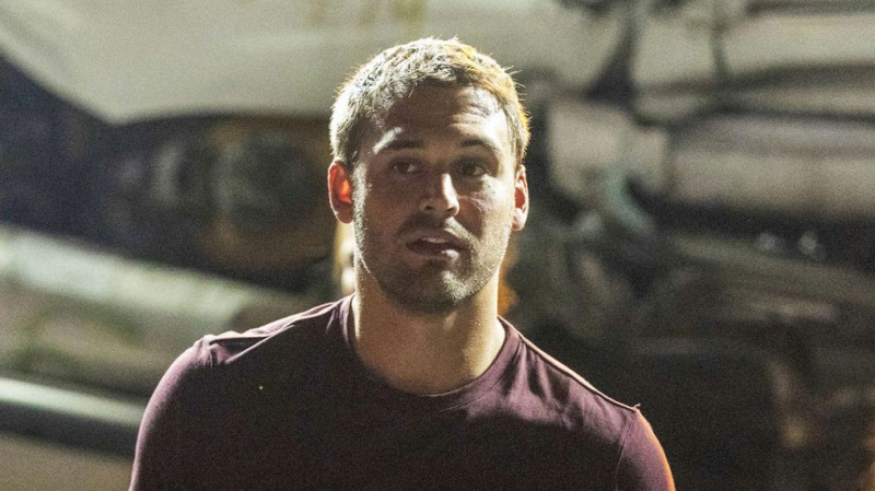„9-1-1” Ryan Guzman przyjmuje „pełną odpowiedzialność” za „ignorancję” w obronie rasistowskich obelg