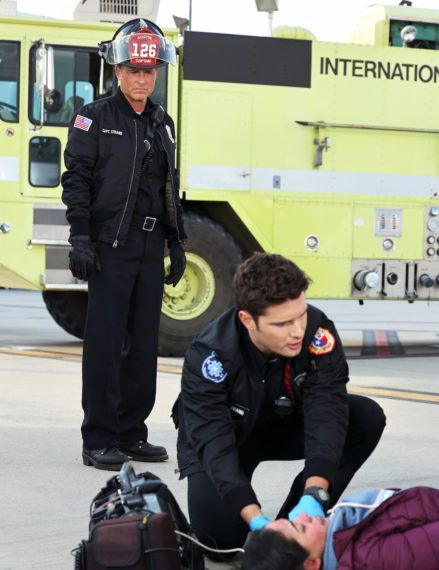 Оуен TK 911 Lone Star Сезон 2 Епизод 7
