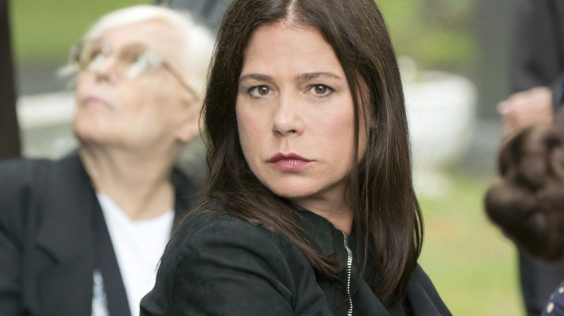 Maura Tierney as Helen in The Affair (season 3, episode 1). - Photo: Phil Caruso/SHOWTIME - Photo ID: TheAffair_301_0681.R