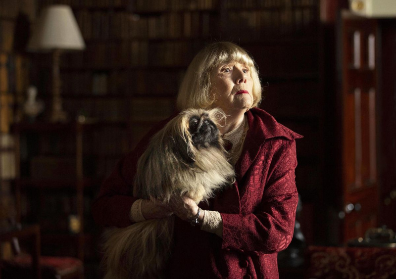 Dame Diana Rigg Todas las criaturas Gran y pequeña obra maestra