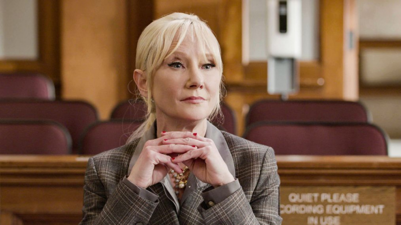 „Veisėjai“ aptaria draugystę, „viskas pakyla“, sprendžiant sudėtingą atvejį, „jautis“ turi sudėtingą klientą, introspektyvus Amy Tan dokumentinis filmas