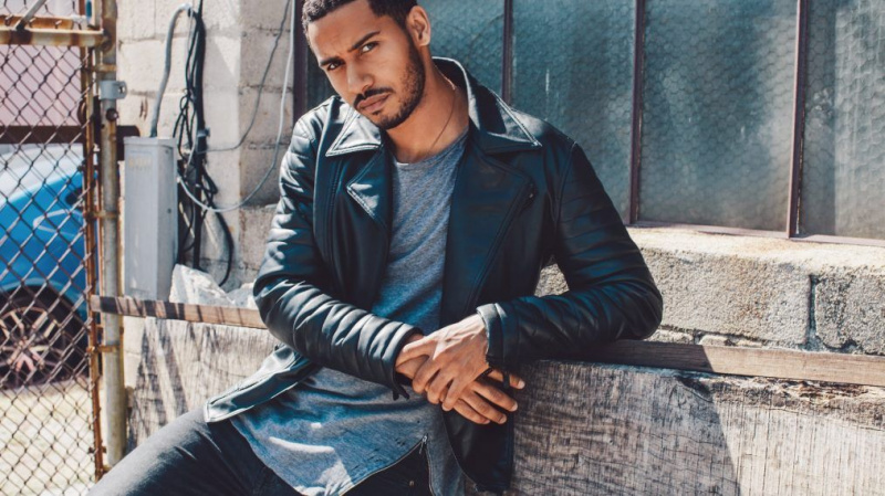 Atskleidžiamas amerikiečių gotų „Elliot Knight“ pasirodymas 1 sezono žudikuose