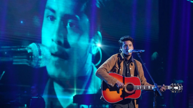 Die Finalisten der 18. Staffel von „American Idol“ kehren zurück, um um einen Platz in den Top 10 zu kämpfen (RECAP)