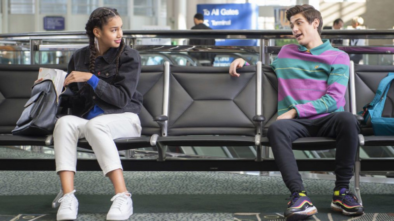 'HSMTMTS': la estrella invitada Asher Angel en su reunión de 'Andi Mack' con Sofia Wylie