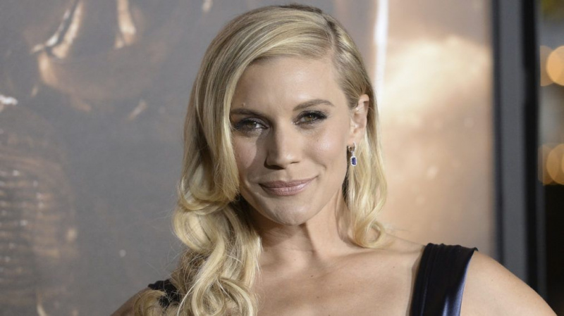 Fra 'The Mandalorian' til 'BSG', Katee Sackhoff Is a Sci-Fi Queen