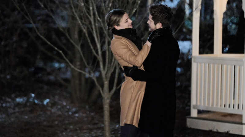 La proposta di Nic Conrad The Resident Stagione 3