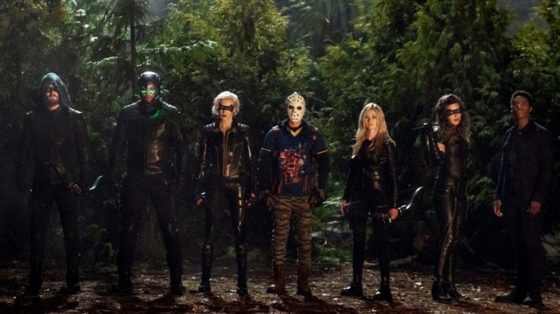 (Spoiler) è davvero morto? Cosa significa 'Arrow's Series Finale?