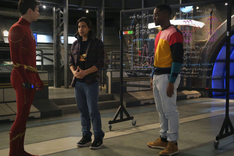 The Flash + Carlos Valdes + Grant Gustin + Brandon McKnight