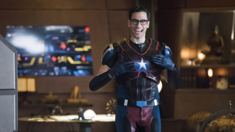 'Legends of Tomorrow' stagione 6: Adam Tsekhman è diventato un regular della serie