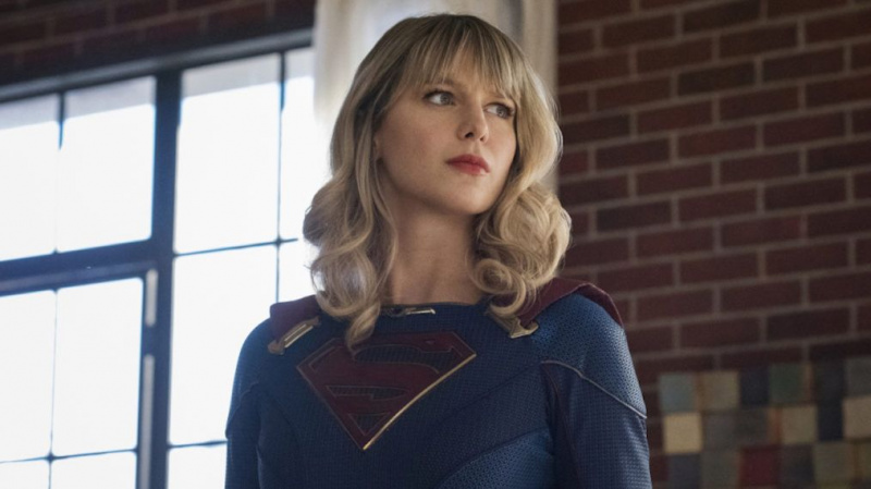 „Supergirl“ paskutinio sezono premjeros data nustatyta, o „Supermenas ir Lois“ tęsiasi per pertrauką