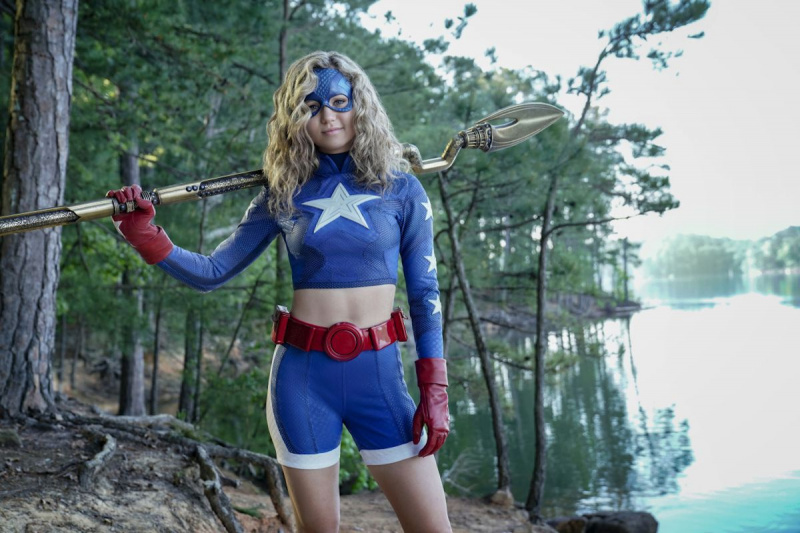 Brec Bassinger Stargirl säsong 1 Courtney