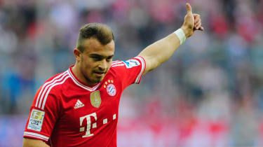 Arsenal oko Shaqiri, Krychowiak a McCarthy v lednových výprodejích