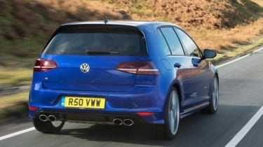Volkswagen Golf R Hatchback: osiągi samochodu sportowego z praktycznością hatchbacka