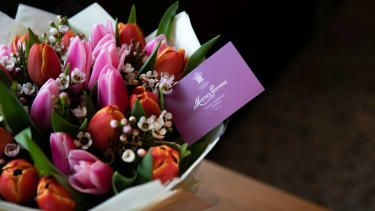 theo_randall_-_mothers_day_bouquet.jpg