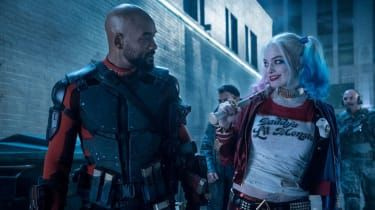 Οι κριτικές του Suicide Squad κυμαίνονται από 'cringe-worthy' έως 'ahoot'