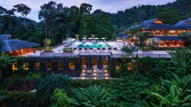 Reseña del hotel Datai y del hotel RuMa: el negocio de los monos en Malasia