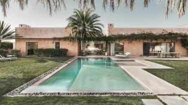 Sonce in souks: bivanje v Fairmont Royal Palm Marrakech