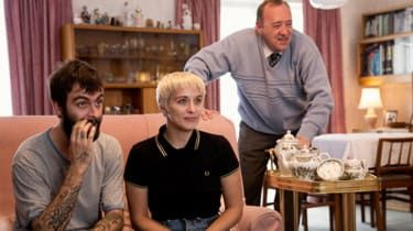 Dette er England '90: hyldet som 'hilarious and brilliant' som nogensinde