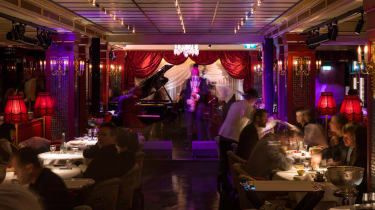 Sen temné letní noci: perfektní letní dim sum Park Chinois