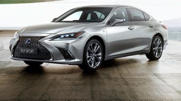 Lexus ES F Sport: en velsiddende sporty sedan