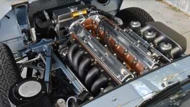 1964. gada Jaguar E-type Series 1 3.8 FHC šķūnis tika atjaunots uzņēmumā E-Type UK