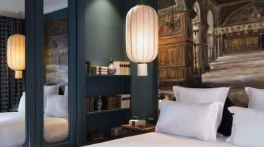 Unde să stați în Paris: recenzie Hotel Monte Cristo