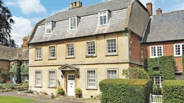 wiltshire-badbury-house.jpg