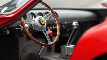 Ferrari 250 GTO Pebble Beach izsolē tiek pārdots par rekordaugstu 48 miljonu dolāru cenu