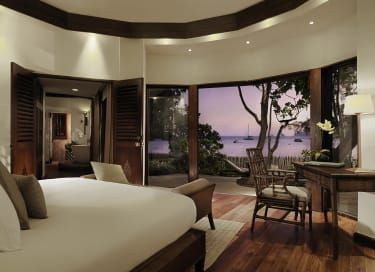 Rayavadee Villa_Master Bedroom (ilta)