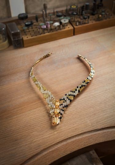 Colier Cartier Sixieme Sens Pixelage
