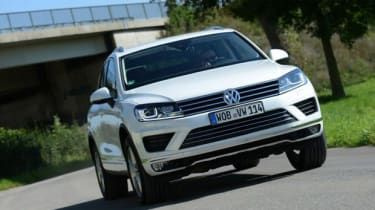 Volkswagen Touareg SUV: seriózní terénní stroj