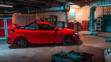 Honda разкрива странна концепция за пикап Civic Type R