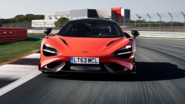 McLaren 765 LT
