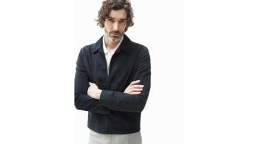 Enfant terrible for gudfar: Richard James på Savile Row