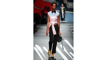 Riot Grrrls og Golden Girls ved Milano Fashion Week