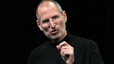 Steve Jobs: Omul în mașină – slujbă de secure sau corectie binevenită?