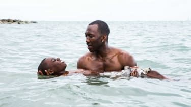 Moonlight: Povestea despre majorat a lui Barry Jenkins poate asigura un Oscar?