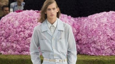 Îmbrăcăminte pentru bărbați Dior: noul look al lui Kim Jones