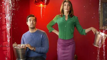 Catastrofă: recenzii ale unui nou sitcom „în mod plăcut nepoliticos”.