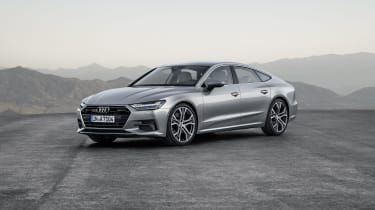 Audi esittelee täyshybridin 2018 A7 Sportbackin