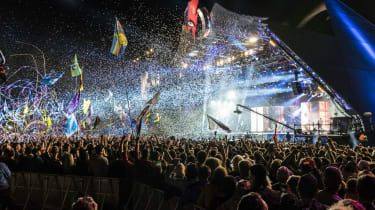 Geriausi 2019 m. festivaliai visoje JK: eilės, datos ir kaip įsigyti bilietus
