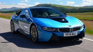 Coupé BMW i8 : rapide et agréable à conduire