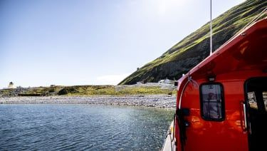 Glenapp Castle utflykt till Ailsa Craig