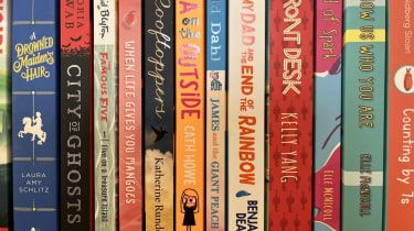 一年中読書の贈り物を与える