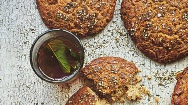Recept tedna: tahini, za'atar in piškoti s sezamovimi semeni
